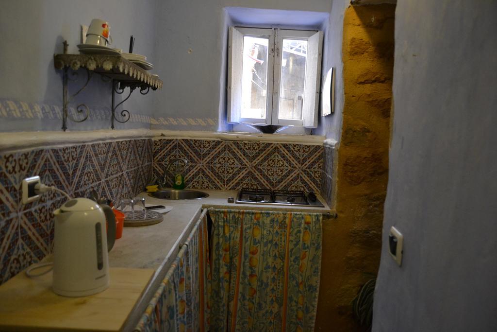 Le Stanze Dello Scirocco Sicily Luxury Bed & Breakfast Агридженто Стая снимка