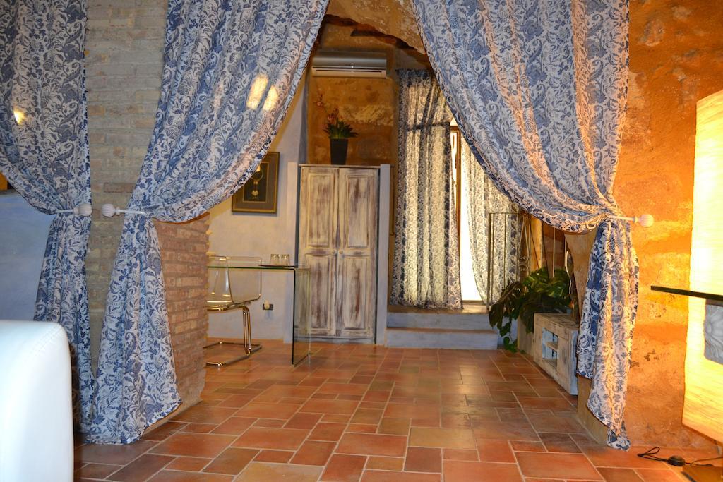Le Stanze Dello Scirocco Sicily Luxury Bed & Breakfast Агридженто Стая снимка