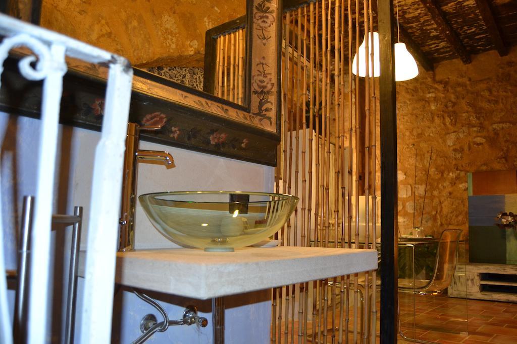 Le Stanze Dello Scirocco Sicily Luxury Bed & Breakfast Агридженто Стая снимка